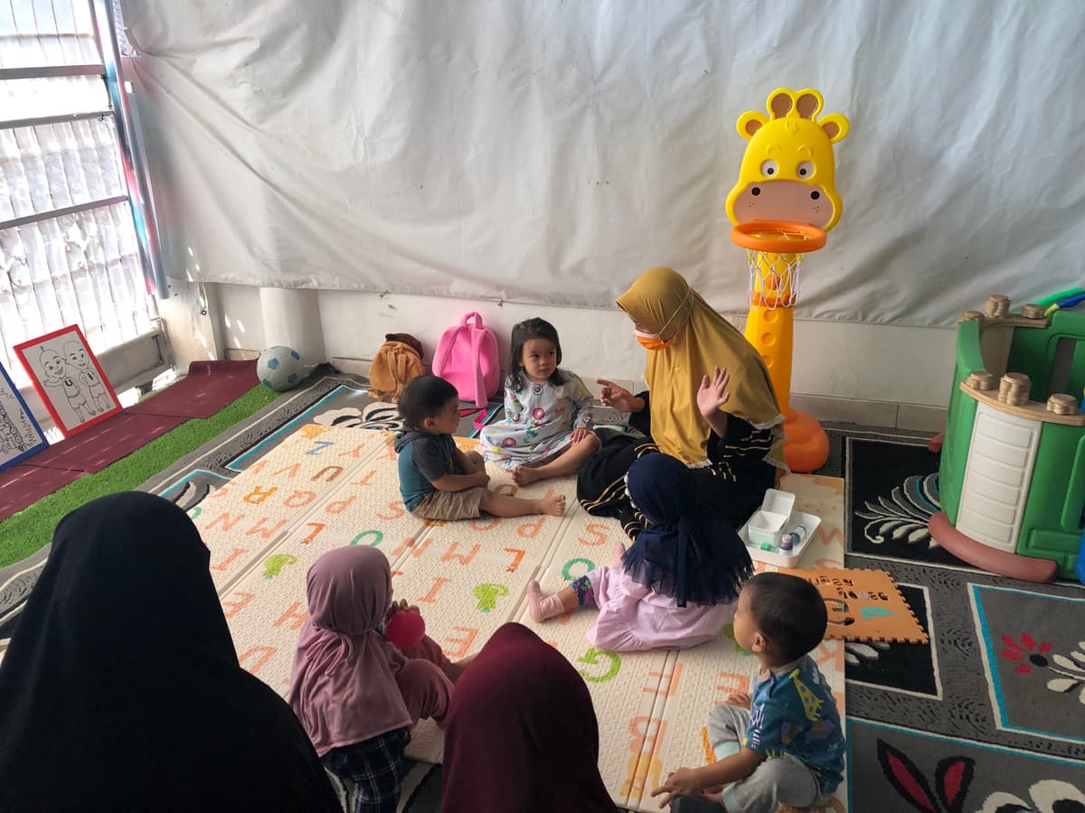 Children learning in a Montessori environment at TK Nuryanti